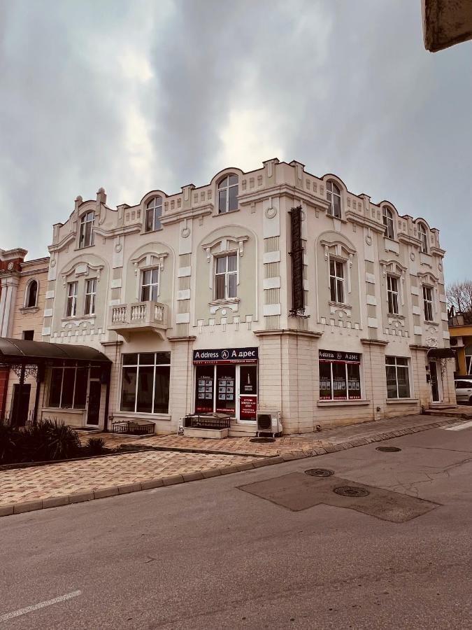 Hotel Central Baltjik Exteriör bild